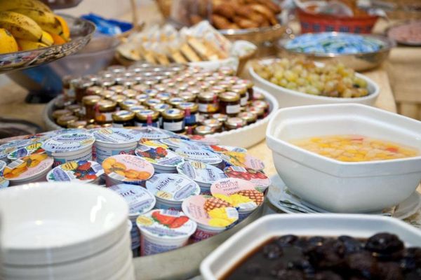 Lake Como and Lake Maggiore - 8 Days food